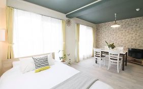 Bhotel La-Shante - 5 Mins Walk To The Peacepark & Up To 4 Ppl